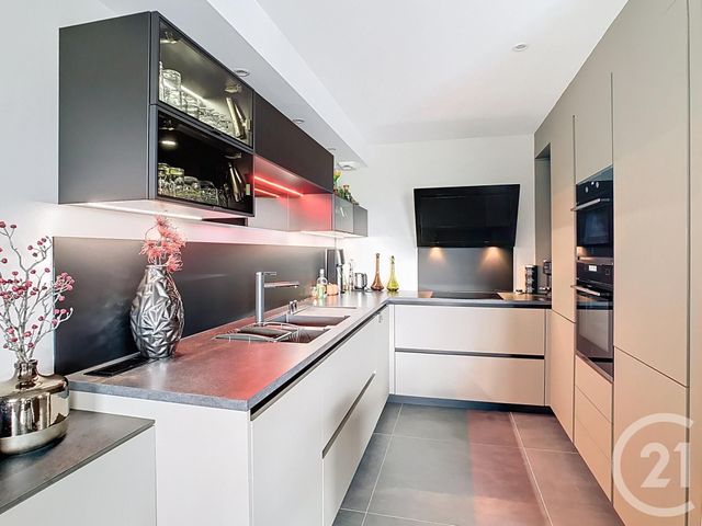 Appartement F4 à vendre - 4 pièces - 117.7 m2 - LATTES - 34 - LANGUEDOC-ROUSSILLON - Century 21 Vicarello