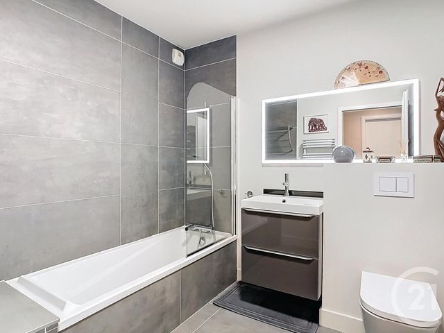 Appartement F4 à vendre - 4 pièces - 117.7 m2 - LATTES - 34 - LANGUEDOC-ROUSSILLON - Century 21 Vicarello