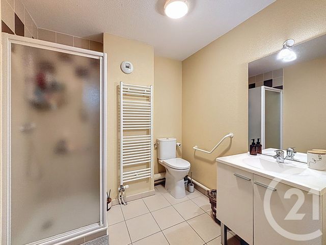 Afficher la photo en grand Appartement F2 à vendre - 2 pièces - 42.29 m2 - JUVIGNAC - 34 - LANGUEDOC-ROUSSILLON - Century 21 Vicarello