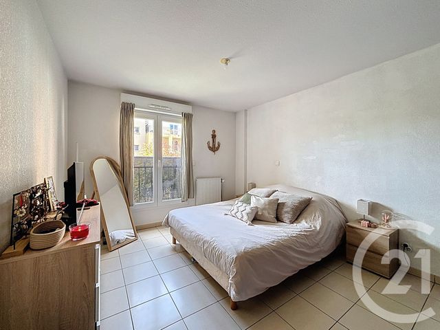 Afficher la photo en grand Appartement F2 à vendre - 2 pièces - 42.29 m2 - JUVIGNAC - 34 - LANGUEDOC-ROUSSILLON - Century 21 Vicarello