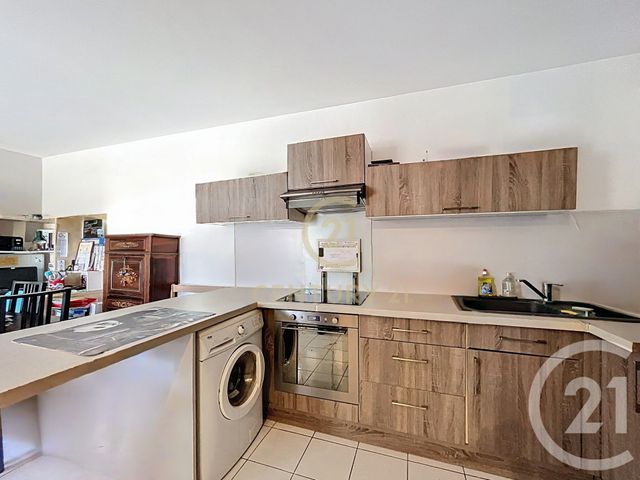 Appartement F2 à vendre - 2 pièces - 45.0 m2 - ST GELY DU FESC - 34 - LANGUEDOC-ROUSSILLON - Century 21 Vicarello