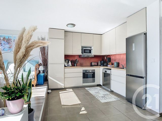 Appartement F5 à vendre - 5 pièces - 85.88 m2 - MONTPELLIER - 34 - LANGUEDOC-ROUSSILLON - Century 21 Vicarello