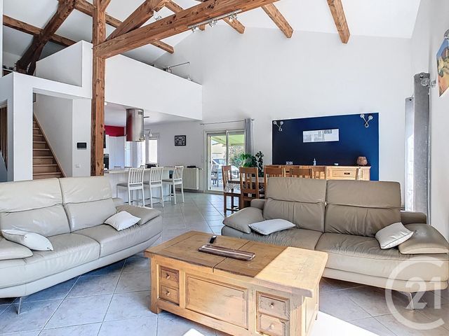 maison à vendre - 7 pièces - 175.57 m2 - ST MATHIEU DE TREVIERS - 34 - LANGUEDOC-ROUSSILLON - Century 21 Vicarello