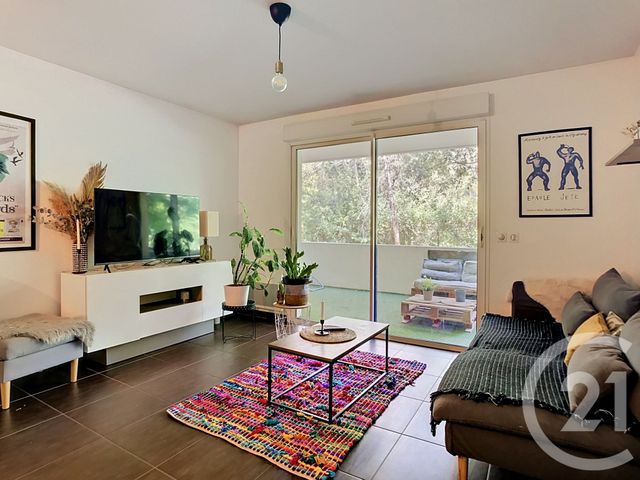 Appartement F2 à vendre - 2 pièces - 43.74 m2 - ST GELY DU FESC - 34 - LANGUEDOC-ROUSSILLON - Century 21 Vicarello