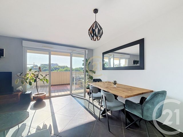 Appartement F3 à vendre - 3 pièces - 68.27 m2 - MONTPELLIER - 34 - LANGUEDOC-ROUSSILLON - Century 21 Vicarello