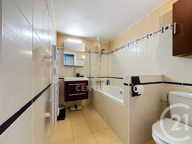 maison à vendre - 6 pièces - 174.0 m2 - ARGELLIERS - 34 - LANGUEDOC-ROUSSILLON - Century 21 Vicarello