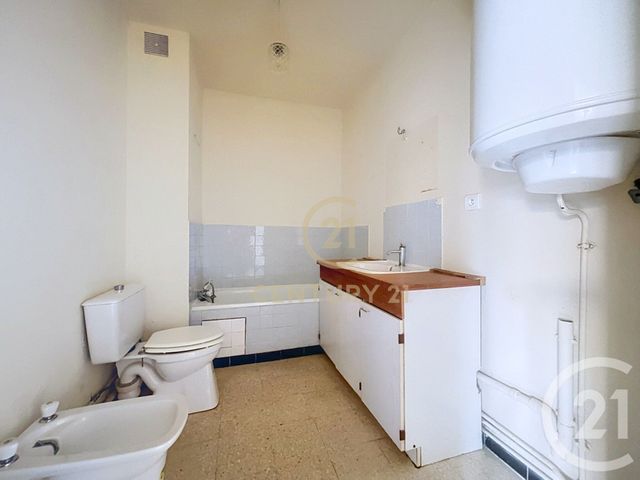 Appartement F1 à vendre - 1 pièce - 36.31 m2 - ST GELY DU FESC - 34 - LANGUEDOC-ROUSSILLON - Century 21 Vicarello