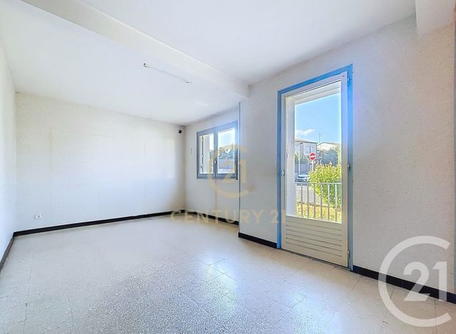 Appartement F1 à vendre ST GELY DU FESC