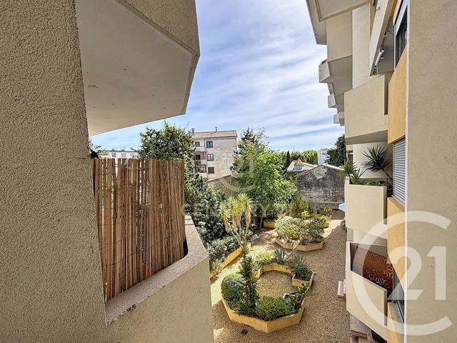 Appartement F1 à vendre - 1 pièce - 31.54 m2 - MONTPELLIER - 34 - LANGUEDOC-ROUSSILLON - Century 21 Vicarello