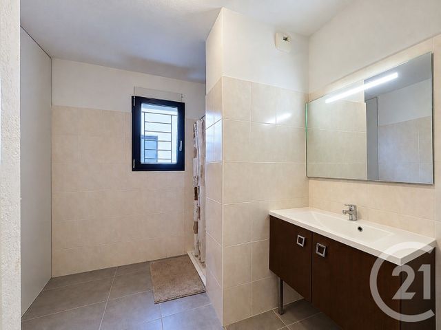 Appartement F3 à vendre - 3 pièces - 68.08 m2 - LES MATELLES - 34 - LANGUEDOC-ROUSSILLON - Century 21 Vicarello