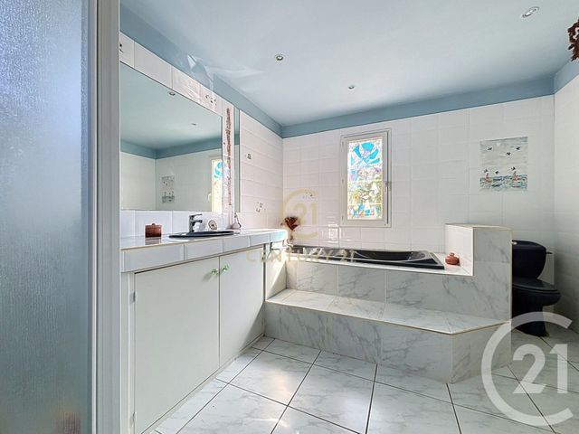 maison à vendre - 5 pièces - 146.0 m2 - ST MATHIEU DE TREVIERS - 34 - LANGUEDOC-ROUSSILLON - Century 21 Vicarello
